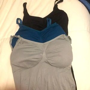 The BEST pregnancy/nursing tanks!